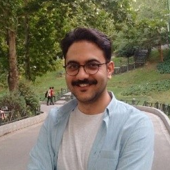 مسعود قاراخانی