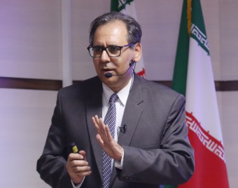 داریوش سنقری