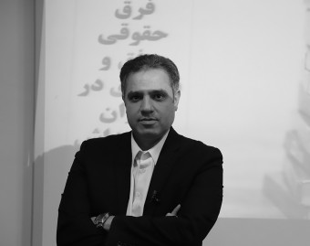 رضا ایازی