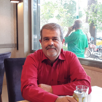 دکتر مصطفی دهقانی