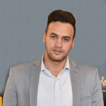 محسن طاووسی