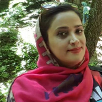 منیره مردانی