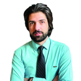 اهورا هاشمی