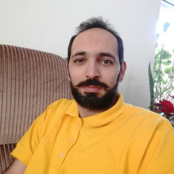 مزدک حق شناس