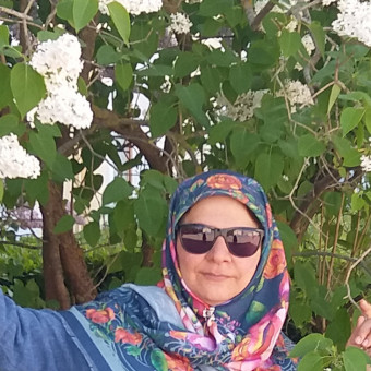 زهرا محقق طوسی