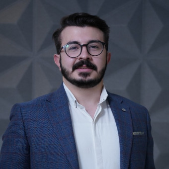 دانیال دارابی