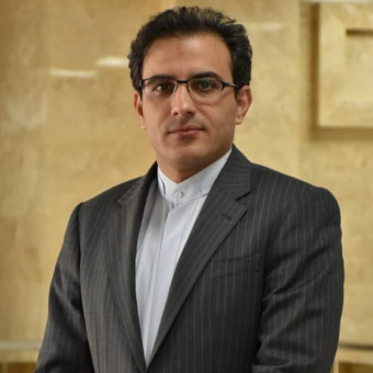 ادمین پیج آموزشی اینستاگرام دورهمی اکسل