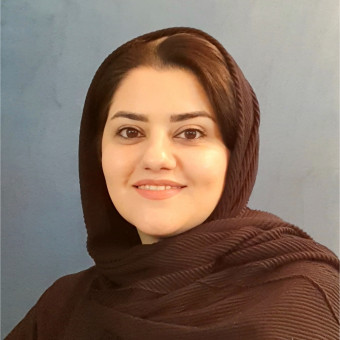 امینه حاجی صادقی