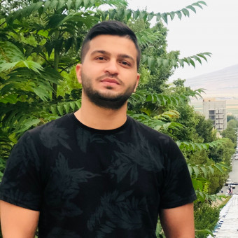 سیدامیرحسین حسینی