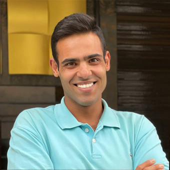 احسان احمدزاده