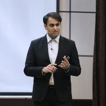 احمد دباغیان