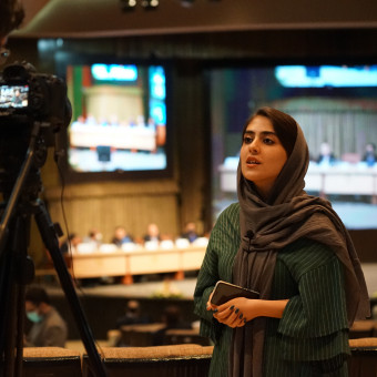 مینو فرخی پور