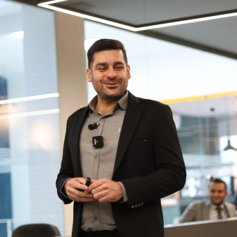 علی اسمعیلی