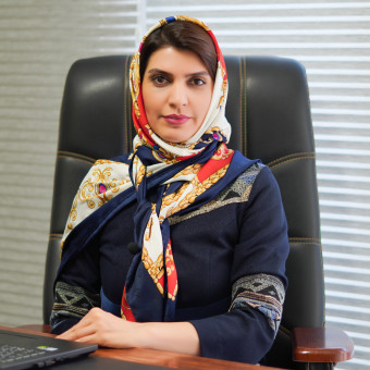 هاجر رستمی نیا