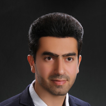 امیرحسین اکبری