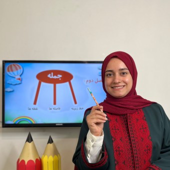 فائزه کاظم پور