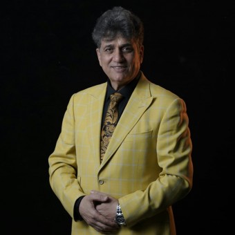 محسن صادقی نیه