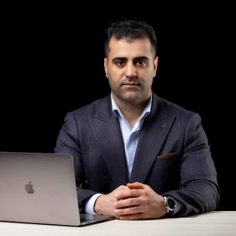 مجتبی قلی پور