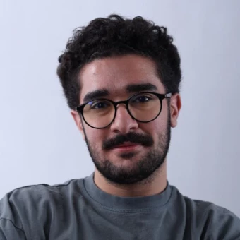 علیرضا ادیب نیا