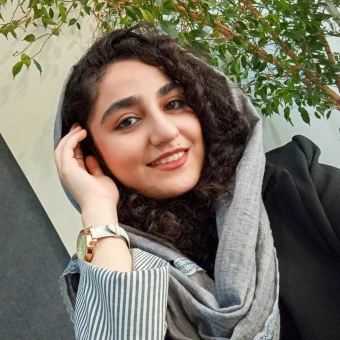 نگین ذاکری