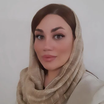 مینا پورمند