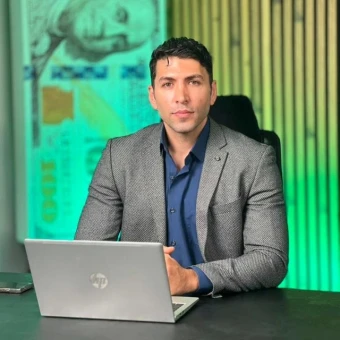 دکتر امیر سوری