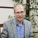 حسین حسینی‌نژاد