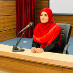 نگار شریعت نیا