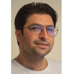 دکتر وحید شاکر