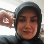زهرا نادری