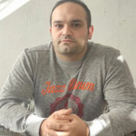 پوریا مازندرانی