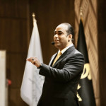 دکتر کیانوش سیاح