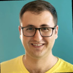 بهمن محمودی