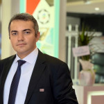 آرش ابراهیم زاده