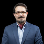 دکتر امیر فرهاد حنیف زادگان