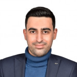 صادق سازگار