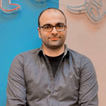 امید اسفندیاری