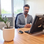 دکتر محسن کی منش