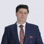 فرهاد کاظمی