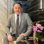 دکتر اکبر خدادادی