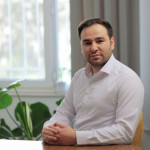 دکتر علیرضا گل