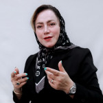 یسنا بیاتیان