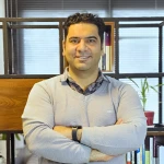 معین صادقیان