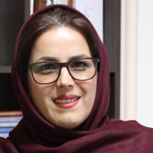 آزاده کیانی