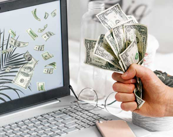 وبینار معارفه دوره جامع کسب درآمد دلاری