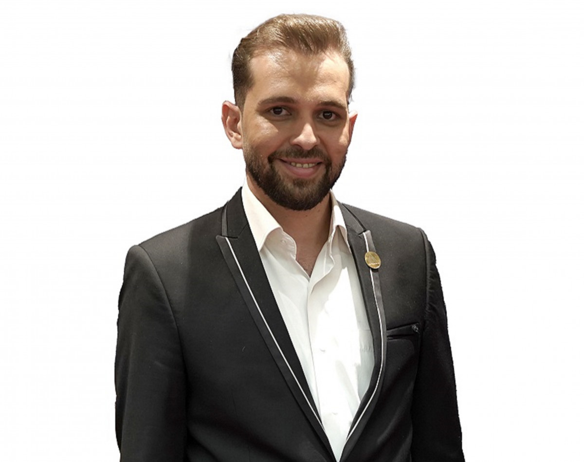 وبینار دورهمی آنلاین فعالان صنعت زیبایی