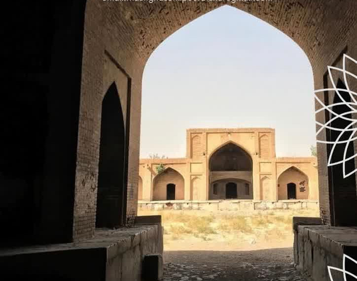 وبینار بررسی انواع کاروانسراهای ایرانی