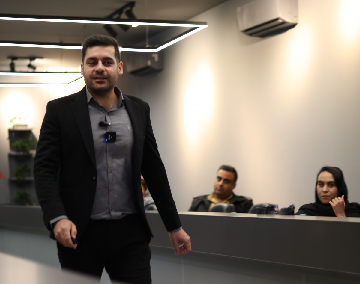 کپی از کپی از وبینار مشتری من کجاست؟