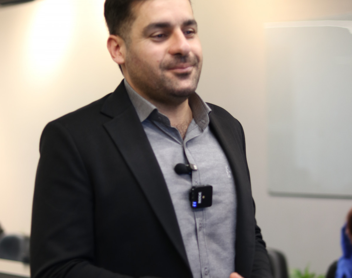 وبینار فروش انفجاری شب عید